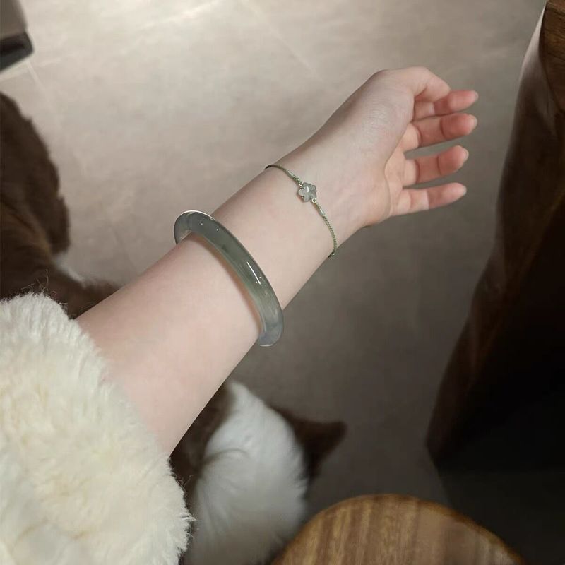 Bracelets - Мьянманский нефритовый браслет, масляно-зеленый, частично резной,