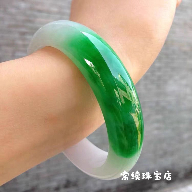 Bracelets - Яблочно-зеленый браслет из бирманского жадеита с