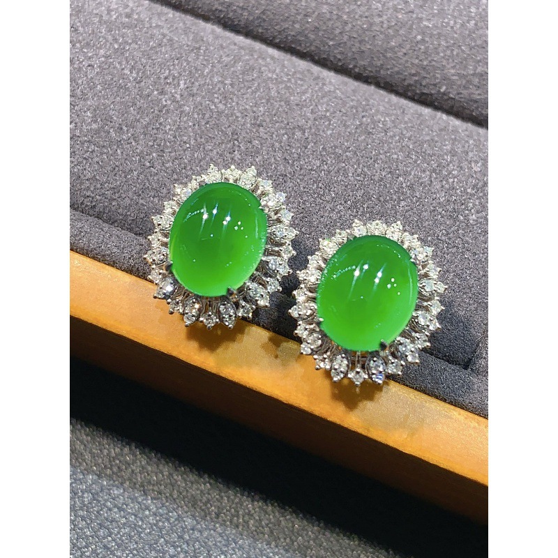 Серьги из зеленого жадеита тип – обзор и цена Earrings