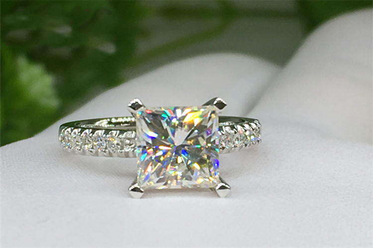 Кольцо из белого золота 10K Au – обзор и цена Moissanite Engagement Ring 1 Carat