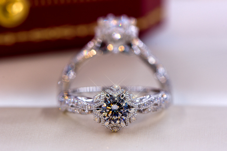 Кольцо из стерлингового серебр – обзор и цена Moissanite Engagement Ring 1 Carat