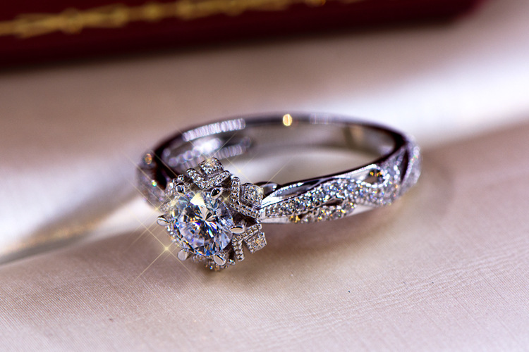 Кольцо из стерлингового серебр – обзор и цена Moissanite Engagement Ring 1 Carat