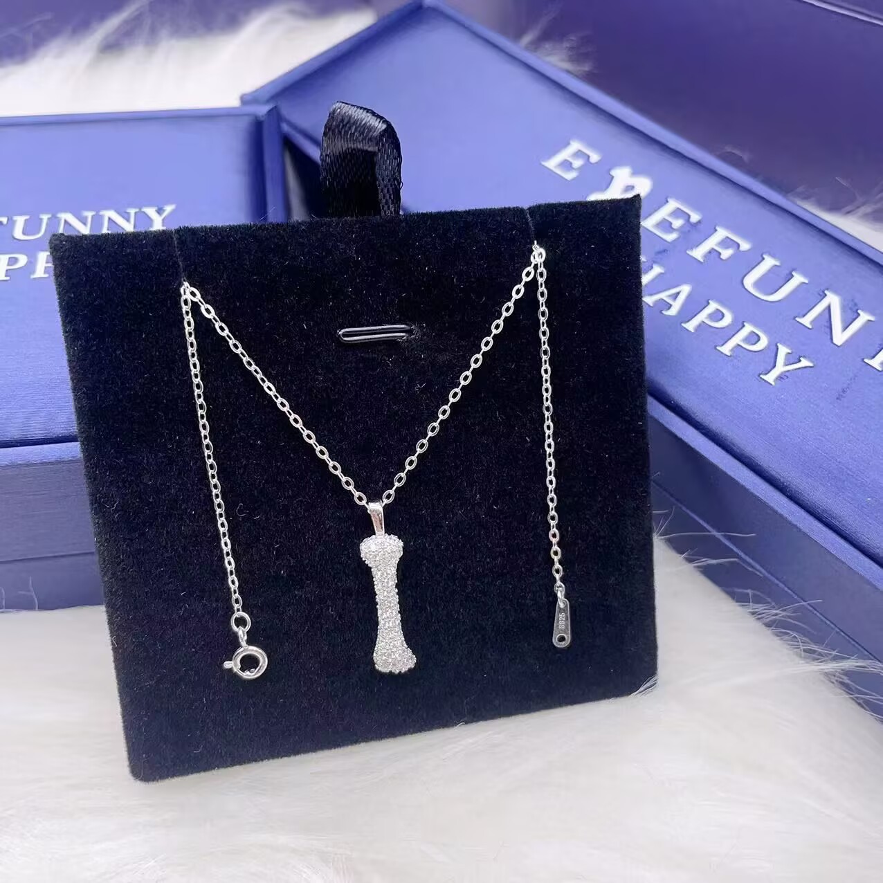 Модернизированная версия! Ожер – обзор и цена Anime Pendant Necklace