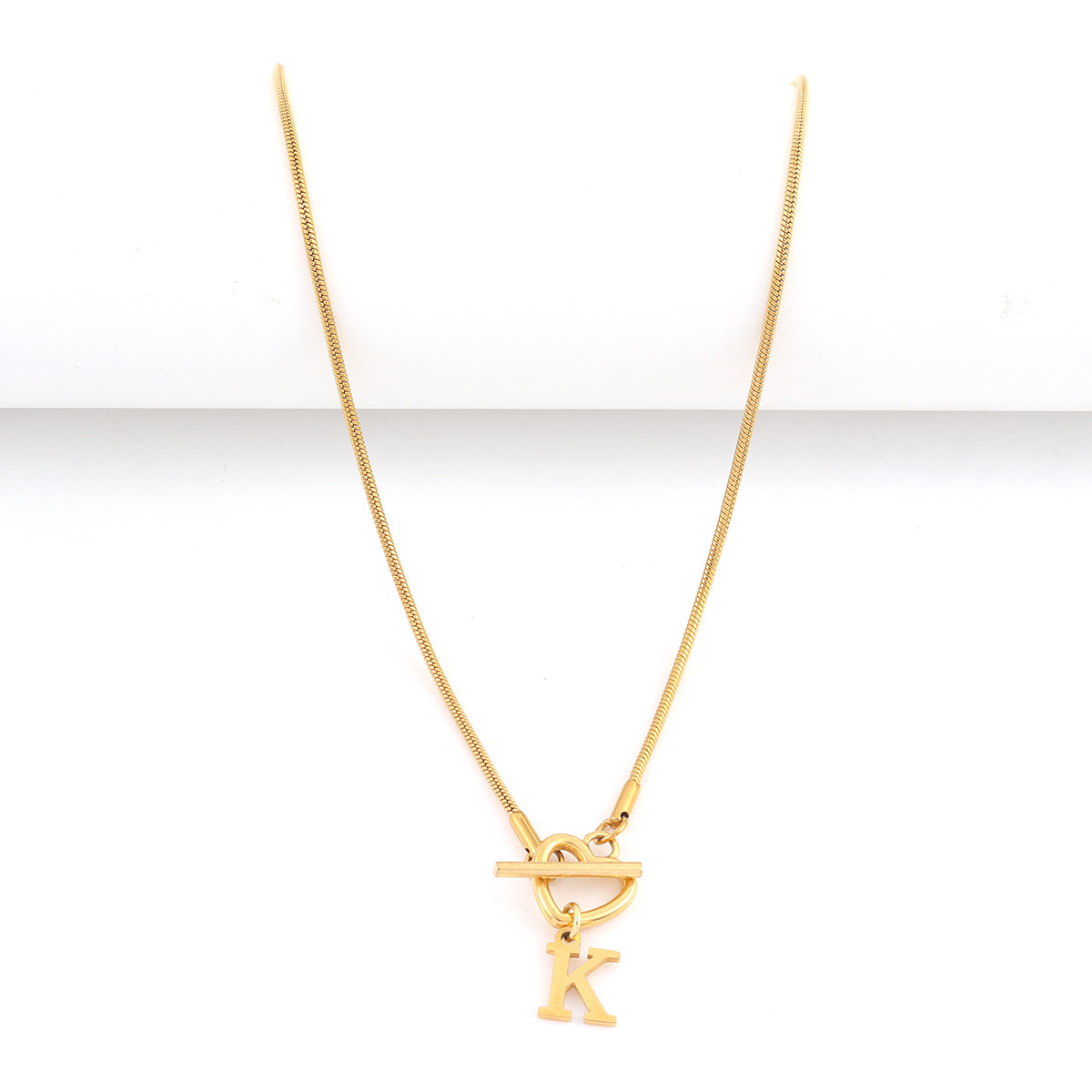Модное ожерелье с подвеской в  – обзор и цена Initial Letter Necklace 18K Gold